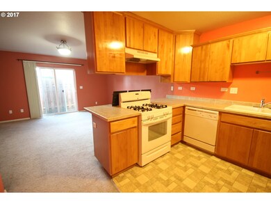 Kitchen/Living Room