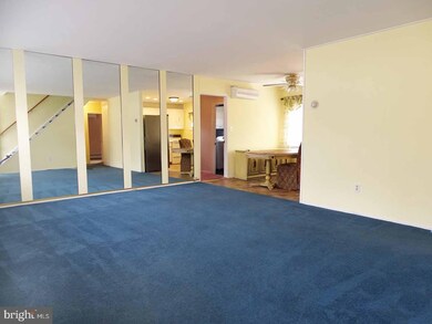 54 Cobalt Ridge Dr N, Levittown, PA 19057 - photo 4