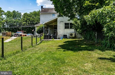 1225 Gravel Pike, Zieglerville, PA 19492 - photo 4