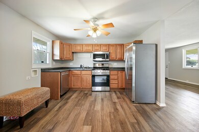 18731 Lee St, Country Club Hills, IL 60478 - photo 5