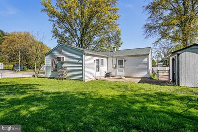 221 Greenview Ave, Reisterstown, MD 21136 - photo 7