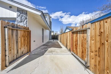 6-web-or-mls-4565-rio-encantado-ln (2)