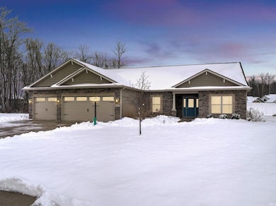 5559 Bjorn Ct, Auburn, IN 46706 - photo 2