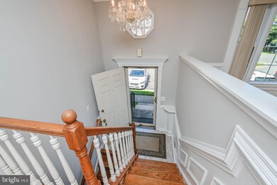 2949 Waterford Ct, Vienna, VA 22181 - photo 3