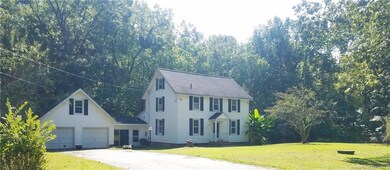 Welcome to 2236 Lake Powell Rd Home on 4 acres on Mil Creek