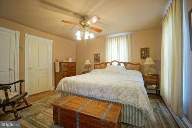 322 E Baltimore St, Taneytown, MD 21787 - photo 4