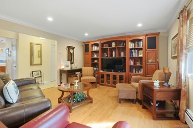 9 Somerset Dr unit 11, Suffern, NY 10901 - photo 6