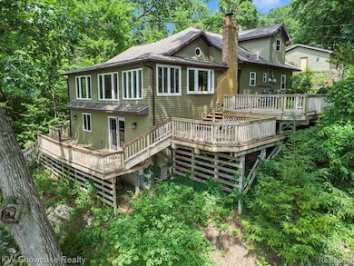 tree house view