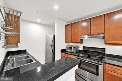 1211 unit 101, Baltimore, MD 21230 - photo 4