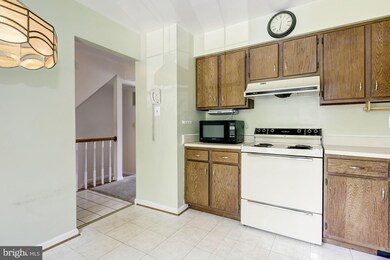 16 Windersal Ln, Parkville, MD 21234 - photo 7