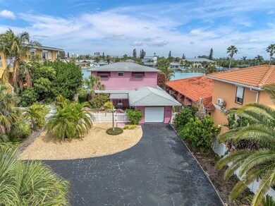 7901 Bayshore Dr, Treasure Island, FL 33706 - photo 3