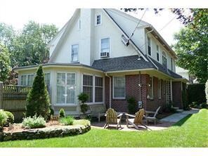 33 Sefton Dr, Cranston, RI 02905 - photo 5