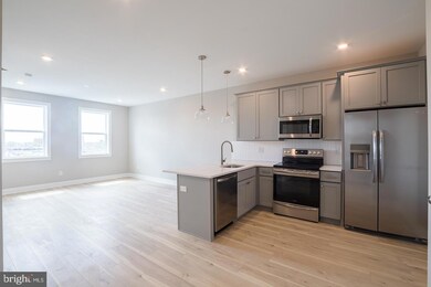 5230 Walnut St unit 5R, Philadelphia, PA 19139 - photo 7