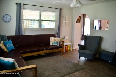 6731 Mopsy Ln, Jacksonville, FL 32210 - photo 4