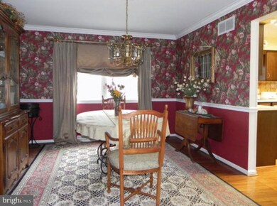 2832 Forest Glen Dr, Baldwin, MD 21013 - photo 2