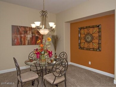 005_Dining Area (2)