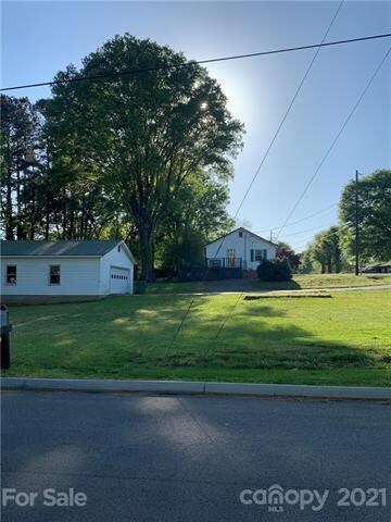201 W Cabarrus St, Stanfield, NC 28163 - photo 2