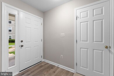 19967 Dunstable Cir, Germantown, MD 20876 - photo 5