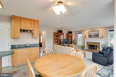 15391 Martins Hundred Dr, Centreville, VA 20120 - photo 7