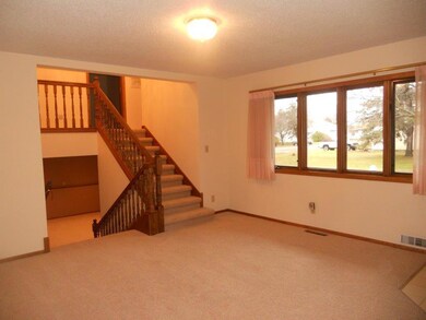 12 Wisconsin Ave, Winger, MN 56592 - photo 5