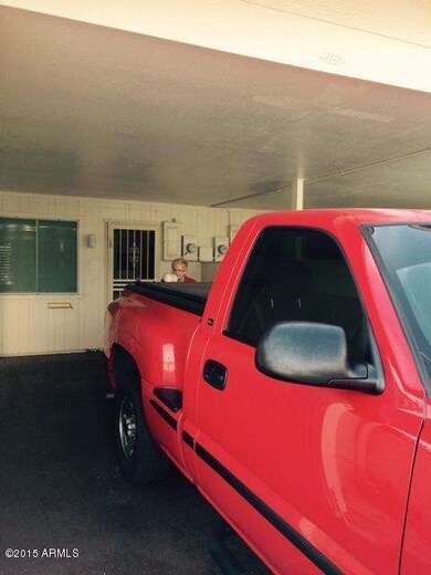 10879 W Santa fe Dr, Sun City, AZ 85351 - photo 5