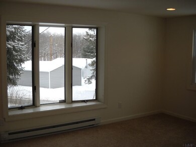 50 Sterling Ave, Schenectady, NY 12306 - photo 2