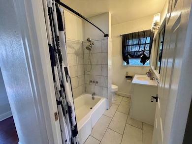 1519 N Columbia Ave, Stockton, CA 95203 - photo 3