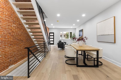 1604 S 8th St, Philadelphia, PA 19148 - photo 6