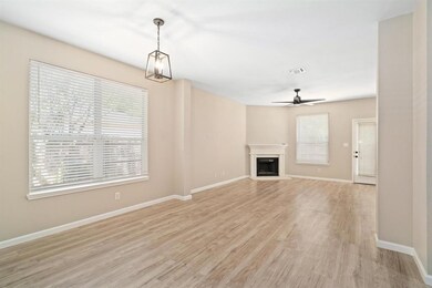 3957 Parkhaven Dr, Denton, TX 76210 - photo 3