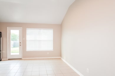 1208 Mountain Peak Dr, Haslet, TX 76052 - photo 4