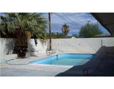 Swimming Pool/Hot Tub/Sauna.