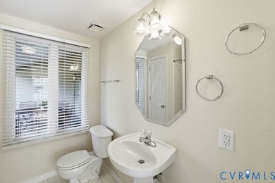 Anchor Point unit 109, Hopewell, VA 23860 - photo 5