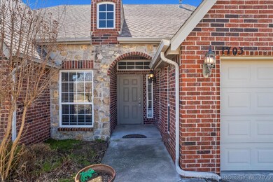 1703 W Austin Place, Broken Arrow, OK 74011 - photo 4