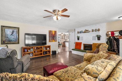2048SEHamiltonLn-009