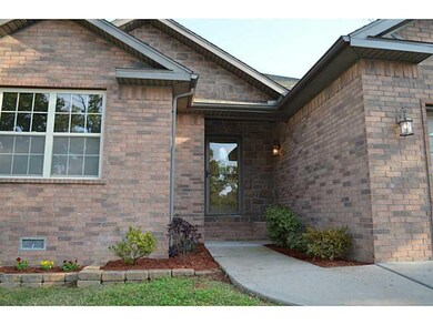 8 Lockton Dr, Bella Vista, AR 72714 - photo 2