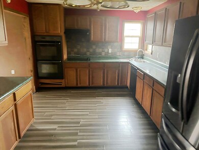 136 Iva Johnson Dr, Ewing, KY 41039 - photo 4