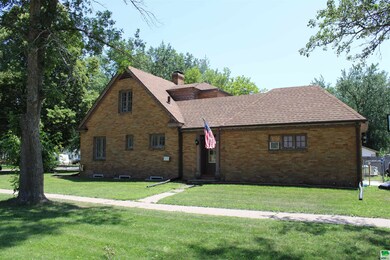 1002 6th St, Onawa, IA 51040 - photo 2