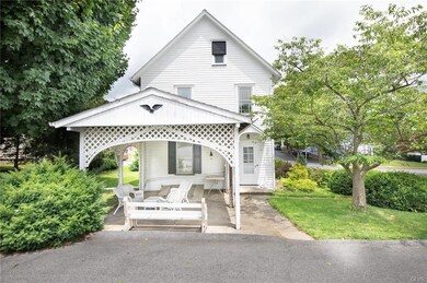 301 Mauch Chunk St, Nazareth, PA 18064 - photo 3