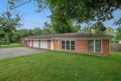 209 E 1st St, Galien, MI 49113 - photo 3