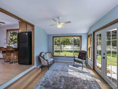 23360 Bear Creek Rd, Bend, OR 97701 - photo 6