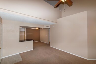 04 Family Room
