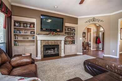 914 Wheeler Creek Dr, Gainesville, TX 76240 - photo 4