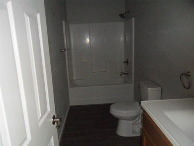 300 Virginia Ave, New Madrid, MO 63869 - photo 5