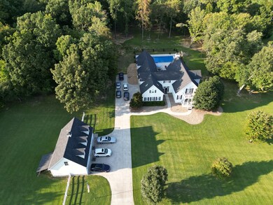 1895 Zeb Warren Rd, Cookeville, TN 38506 - photo 3