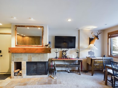 125 Picabo St F7
