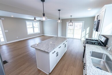 12 Hadley Rd, MerriMacK, NH 03054 - photo 7