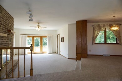 4613 W Rutland Rd, Brooklyn, WI 53521 - photo 2