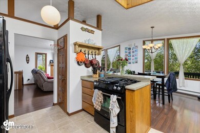 08-Kitchen 20220523-DW-3686