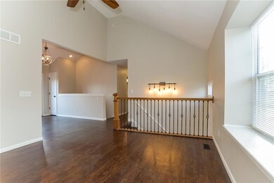 118 E Calico Dr, Raymore, MO 64083 - photo 3