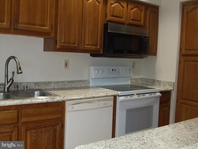 15832 Erwin Ct, Bowie, MD 20716 - photo 7